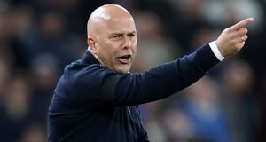 اشلوت:سرزنش فن دایک منصفانه نیست/نمی‌توانم از بازیکنانم انتقاد کنم