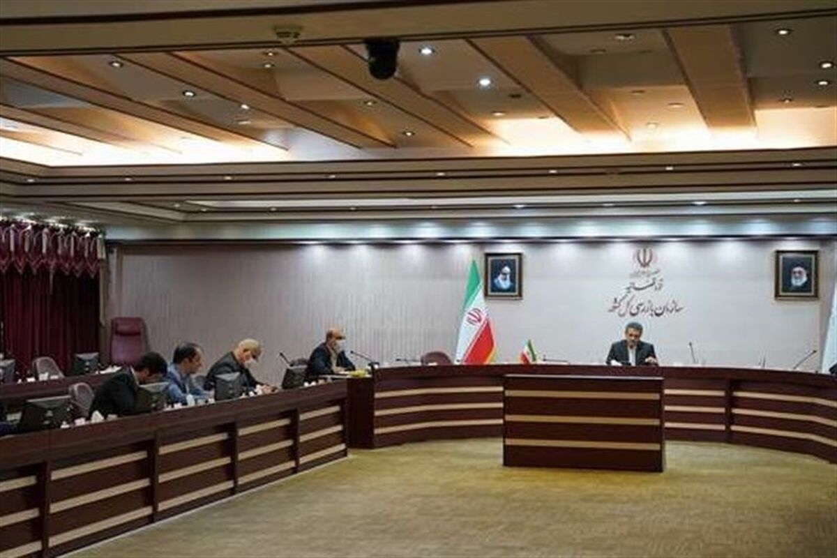مسئولان "سازمان غذا و دارو" و برخی از "شرکت‌های داروساز" به سازمان بازرسی فراخوانده شدند