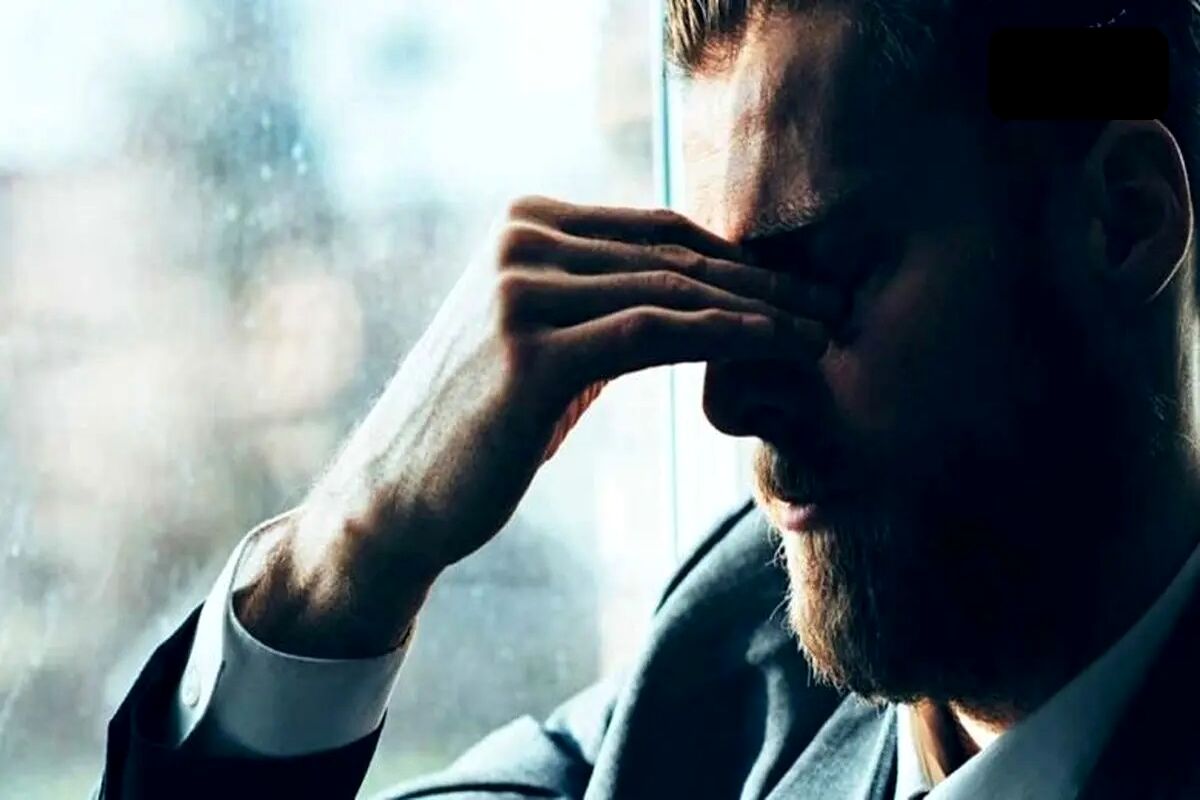گریه مرد متاهل بعد از شنیدن جنایت دوست پسر‌های همسرش