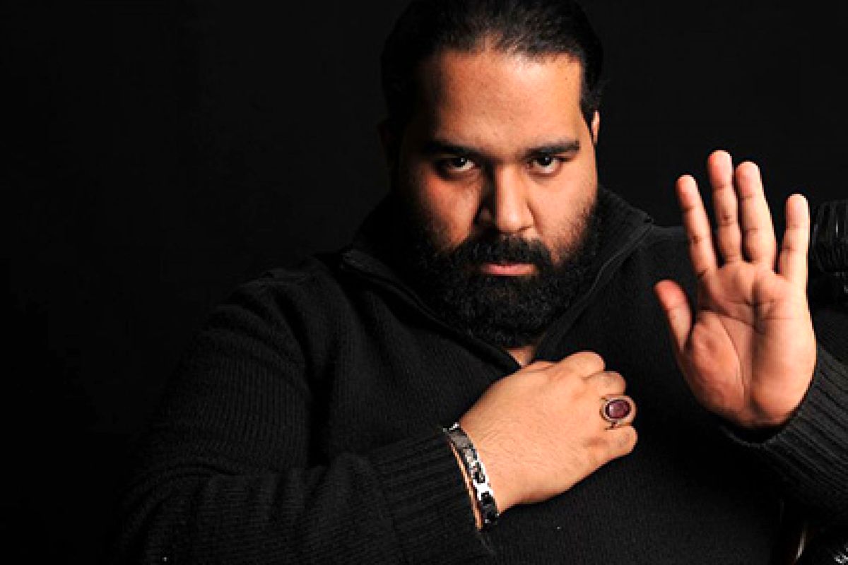 قاب خانوادگی و تازه رضا صادقی پربازدید شد/ عکس