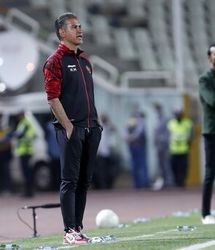 حمید مطهری:بازیکنانم گلادیاتور هستند