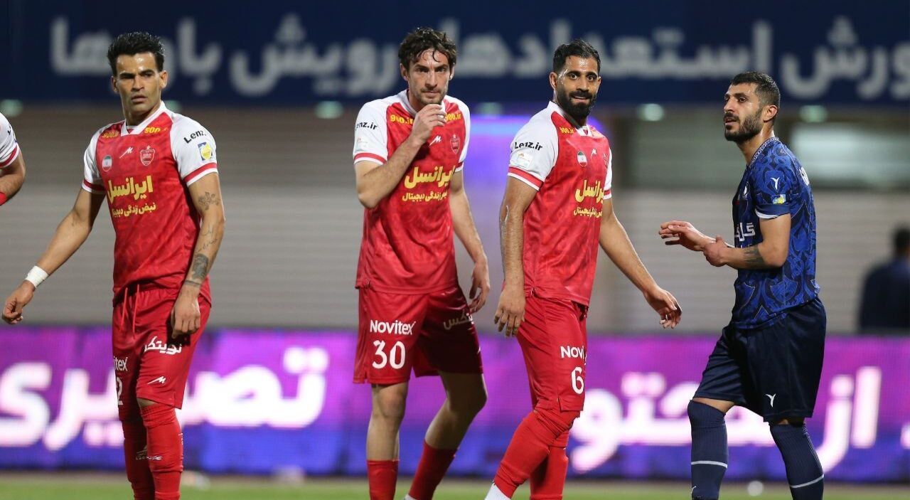 پرسپولیس برای دیدار با ذوب آهن برنامه فشرده ریخت
