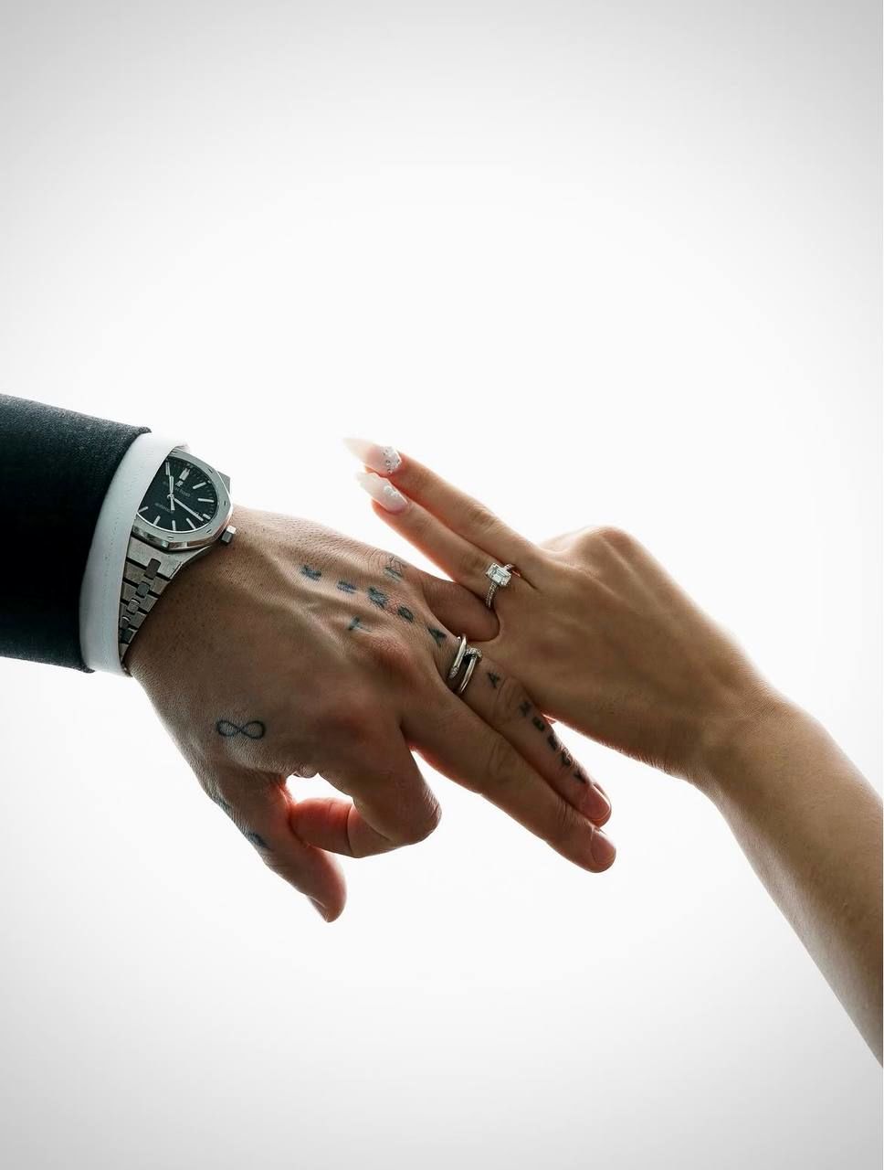 ازدواج حسین تهی با یک دختر دهه هشتادی مسئله‌ساز شد