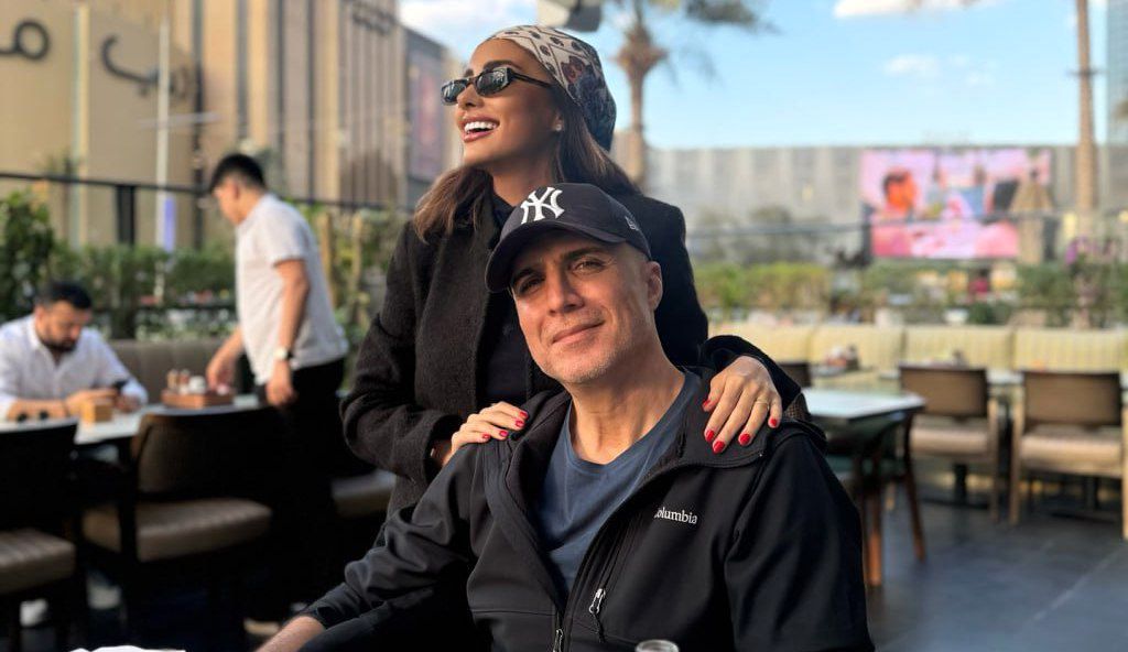 ضیافت بازیگر مشهور ترک با همسر ایرانی‌اش در شب یلدا