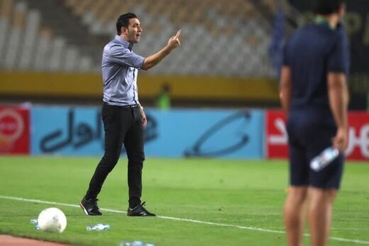 بیرانوند آمد، نکونام قهر کرد/تمرین استقلالی‌ها تعطیل شد!