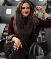 زیبایی گلاره عباسی این روزها سینما را تسخیر کرده/ ببینید