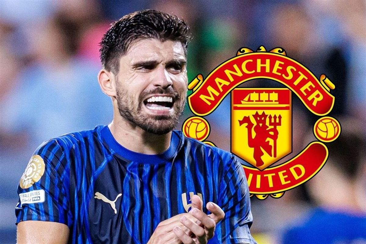 منچستریونایتد به دنبال جذب هافبک الهلال