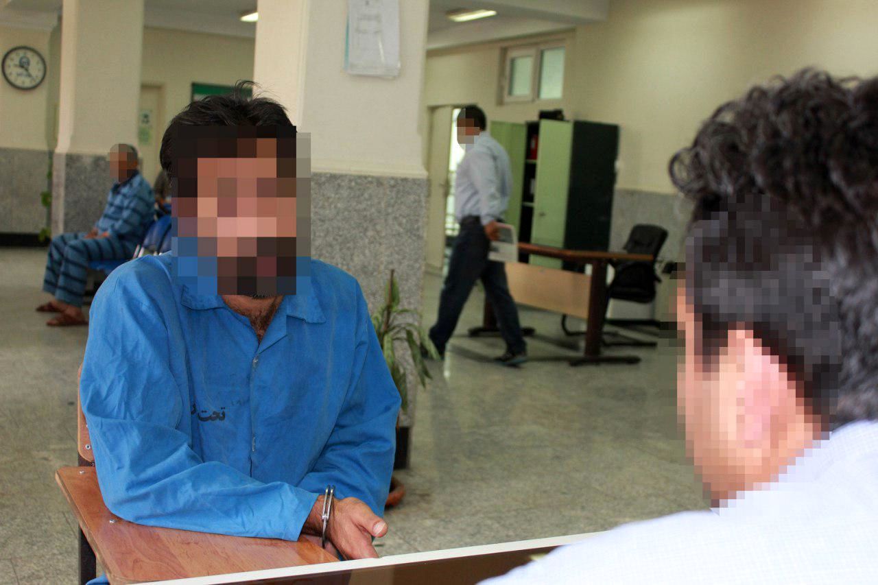 مرد شیطان صفت پای پرواز به دام افتاد + عکس