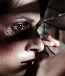 تجاوز وحشیانه و شکنجه زن باردار توسط ۴ مرد پلید اجیر شده از طرف زن حسود