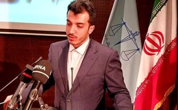 شایعه خودکشی دختر "اکبر طبری" تکذیب شد