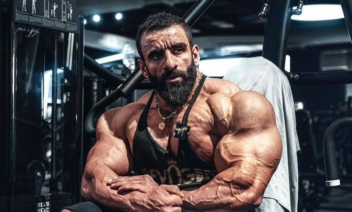 استوری وایرال شده هادی چوپان درباره حمله اسرائیل به ایران + عکس
