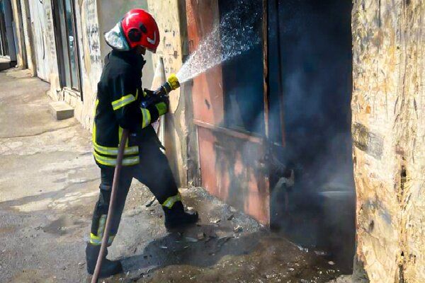 آتش سوزی مهیب در خوابگاه دخترانه+جزئیات