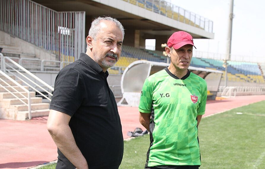 گلایه شدید بازیکن پرسپولیس از گل‌محمدی