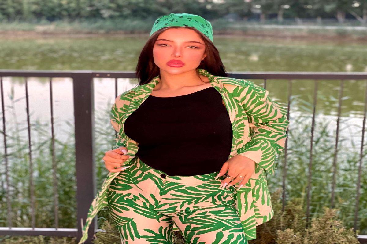 قر و اطوار زن سپهر حیدری لب دریا / اینکارها در ایران ممنوع است!/ فیلم