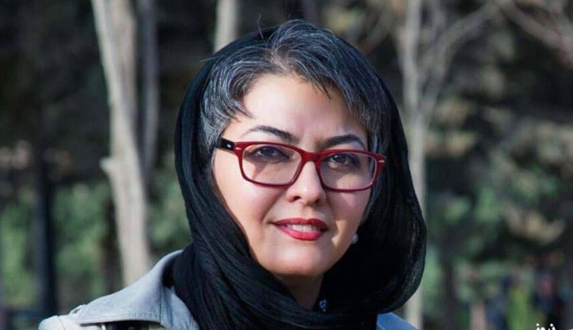 دوچرخه سواری آناهیتا همتی در خیابان های تهران