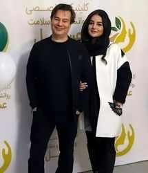 پیمان قاسم خانی و همسرش در کنار پسرخوانده فروغ فرخزاد در آلمان/ عکس